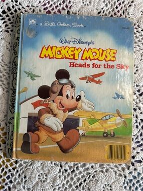 Vintage 1987 Walt Disney Mickey Mouse Heads for the Sky Little Golden Book